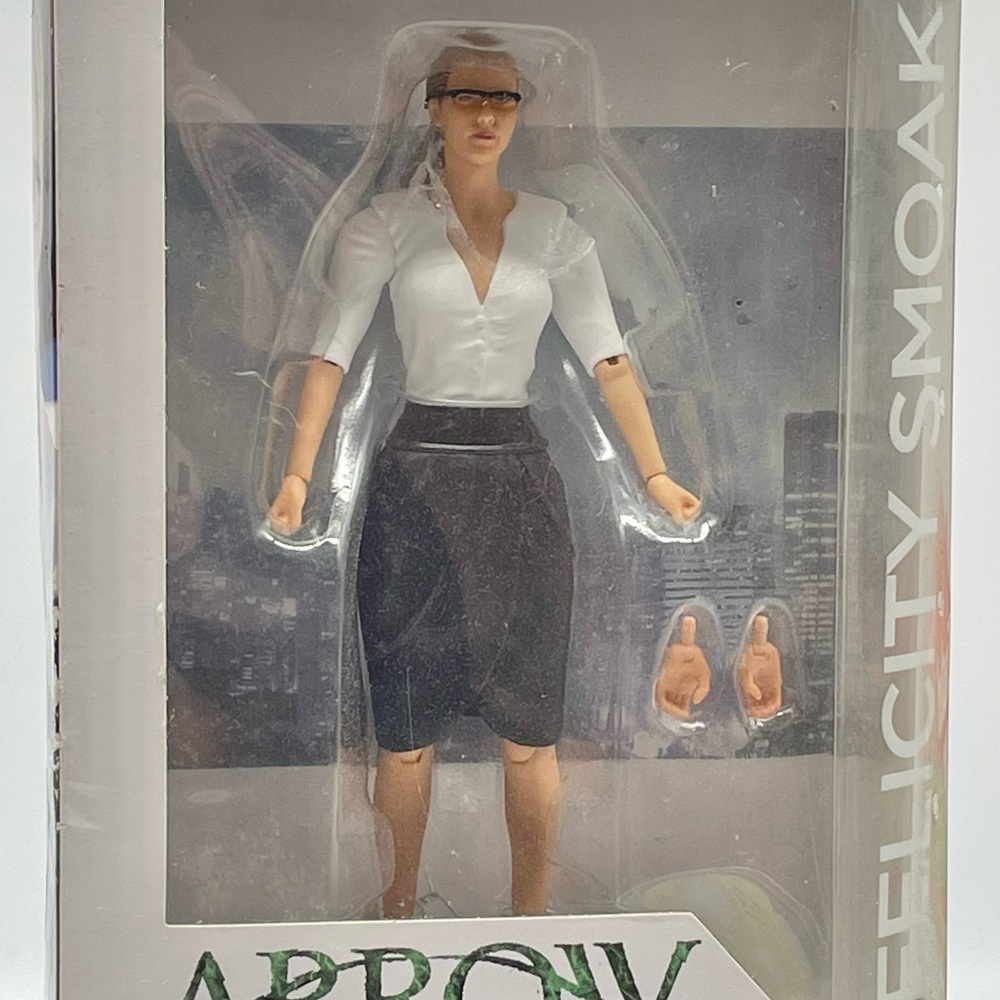 DC Collectibles Arrow-Felicity Smoak Action Figure NIB